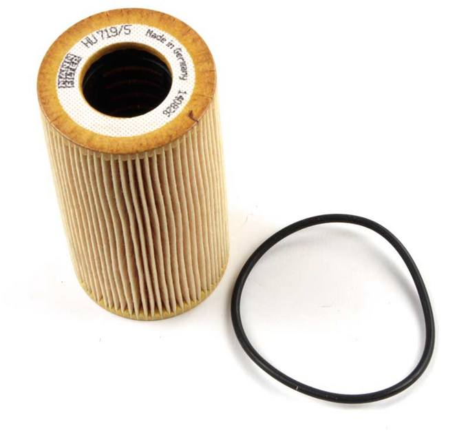 Porsche Engine Oil Filter 99610722560 - MANN-FILTER HU7195X